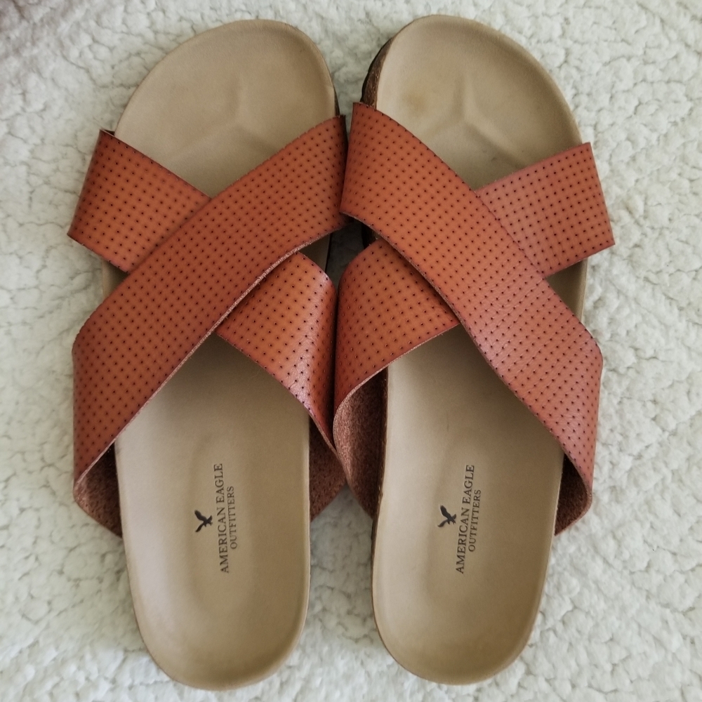AMERICAN EAGLE  new faux leather flip flops slides SIZE 10 woman